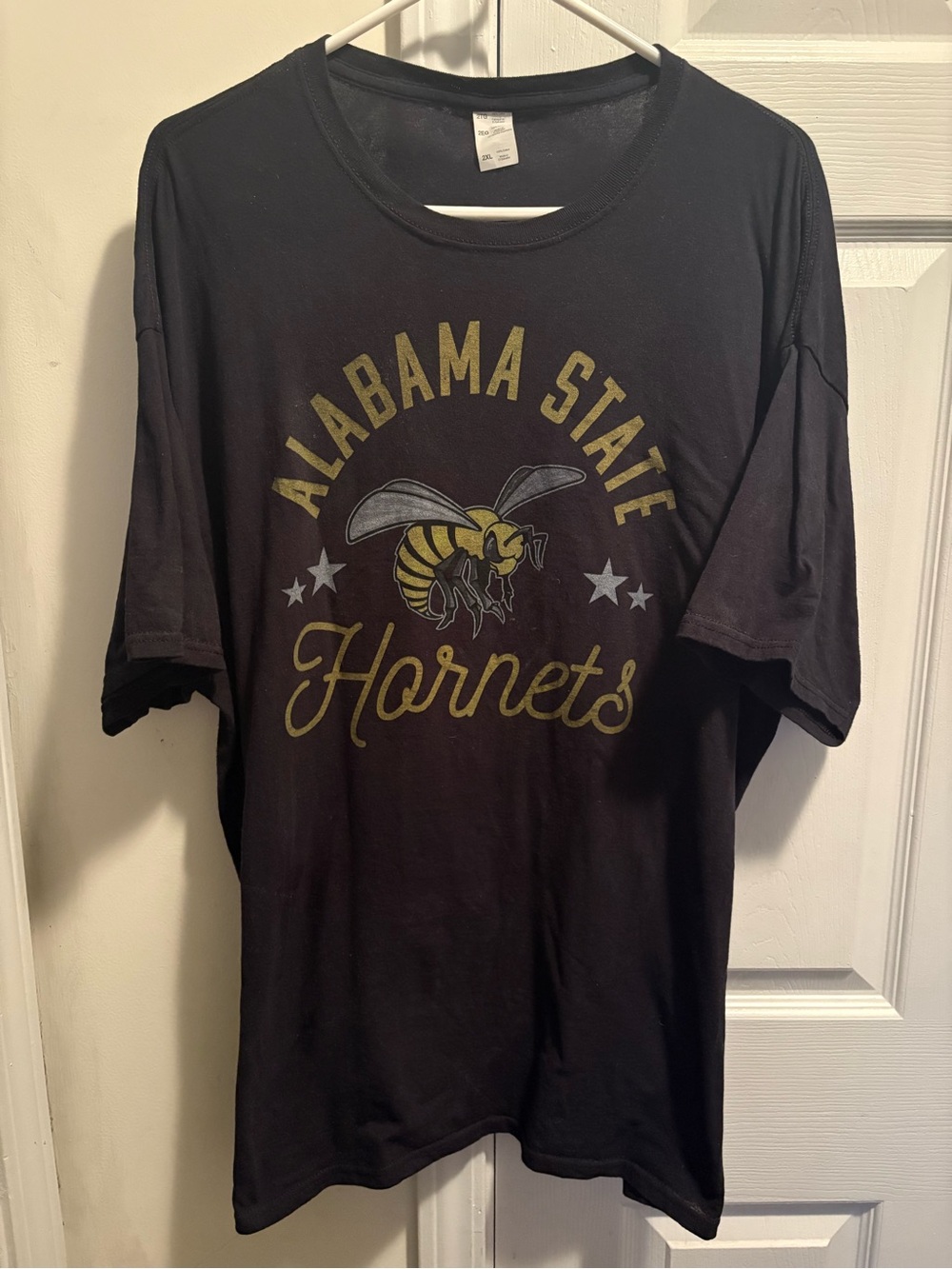 Alabama State Hornets Black Team Color Big Graphic logo T-shirt
